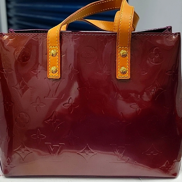 AUTHENTIC LOUIS VUITTON Vernis Reade PM tote - Picture 2 of 11